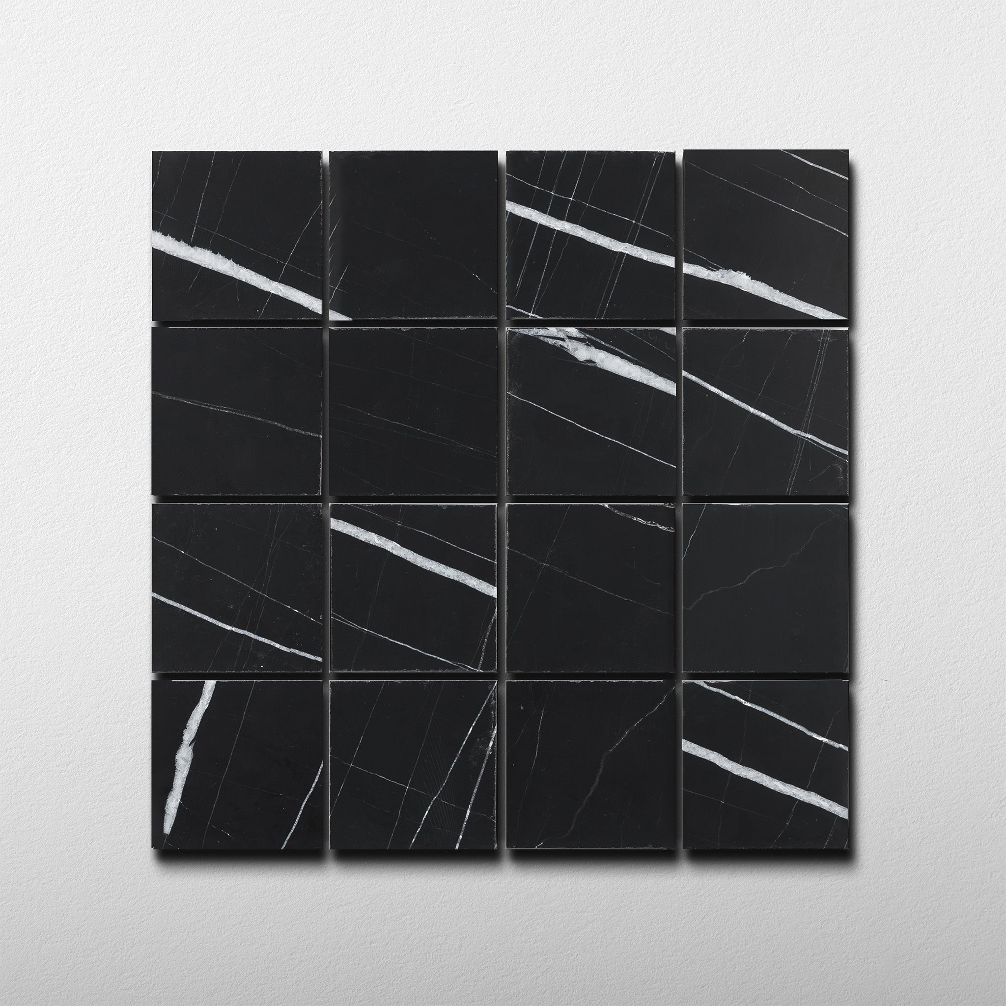 2x2 Mosaic | Sahara Noir Marble