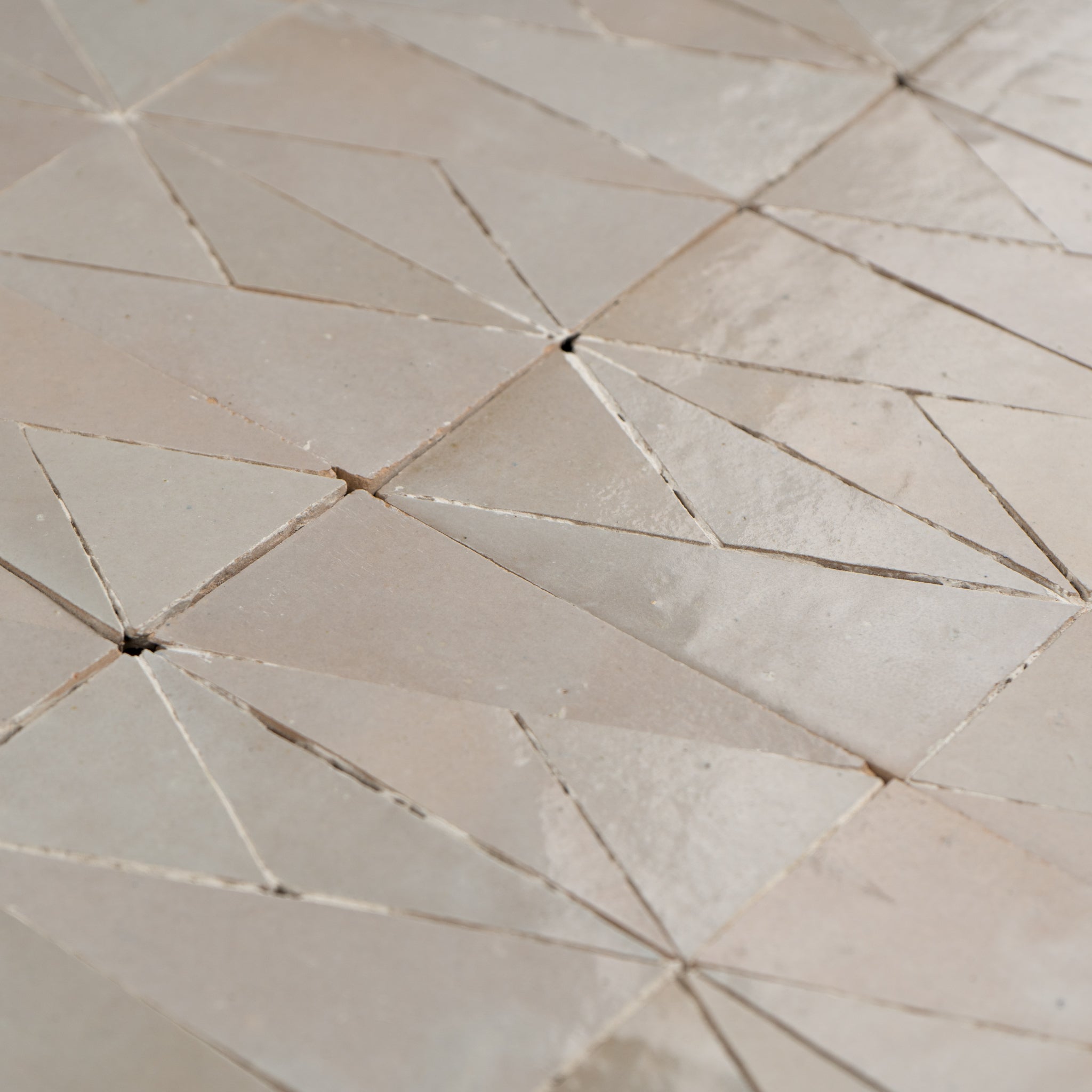 Zellige Mosaic 754-B | Color: (811)