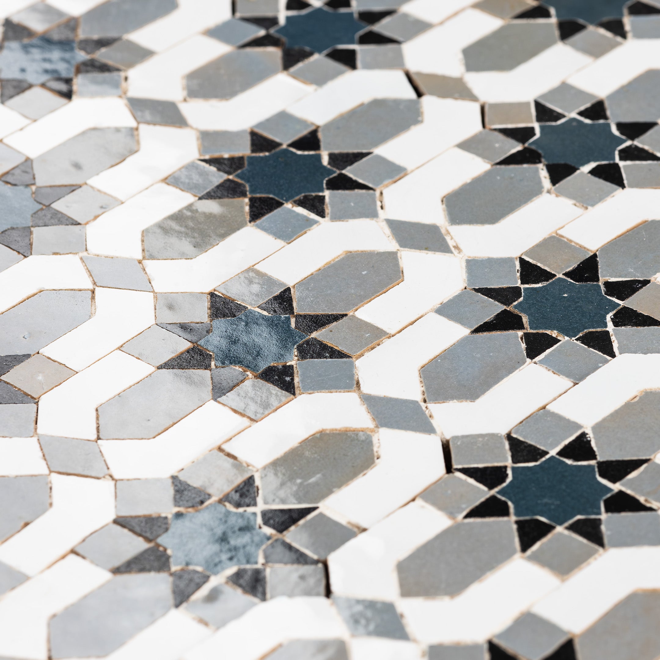 Zellige Mosaic 758-E | Color: (825-812-840-839)