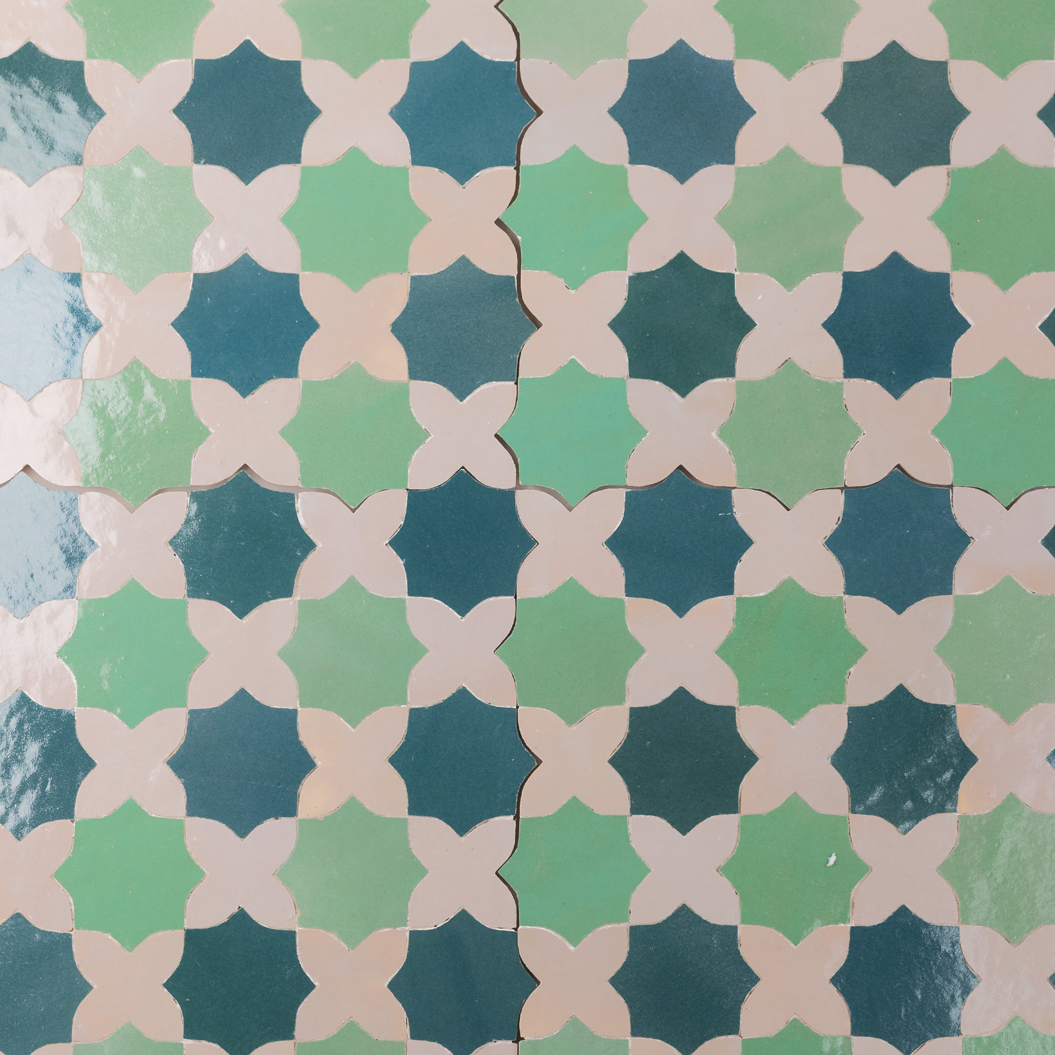 Zellige Mosaic 769 | Color: (840-826-811)
