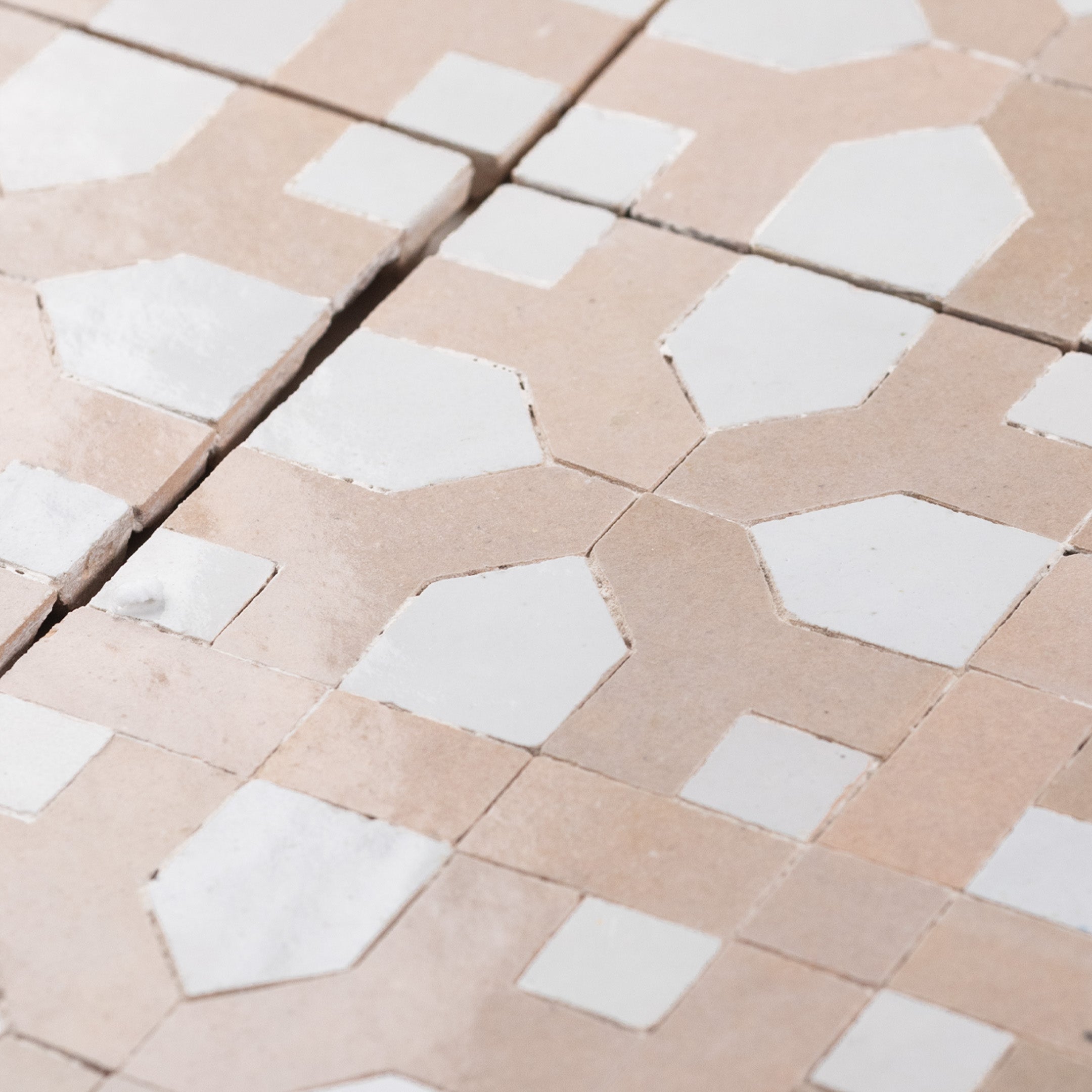 Zellige Mosaic 870A | Color: (825-834)