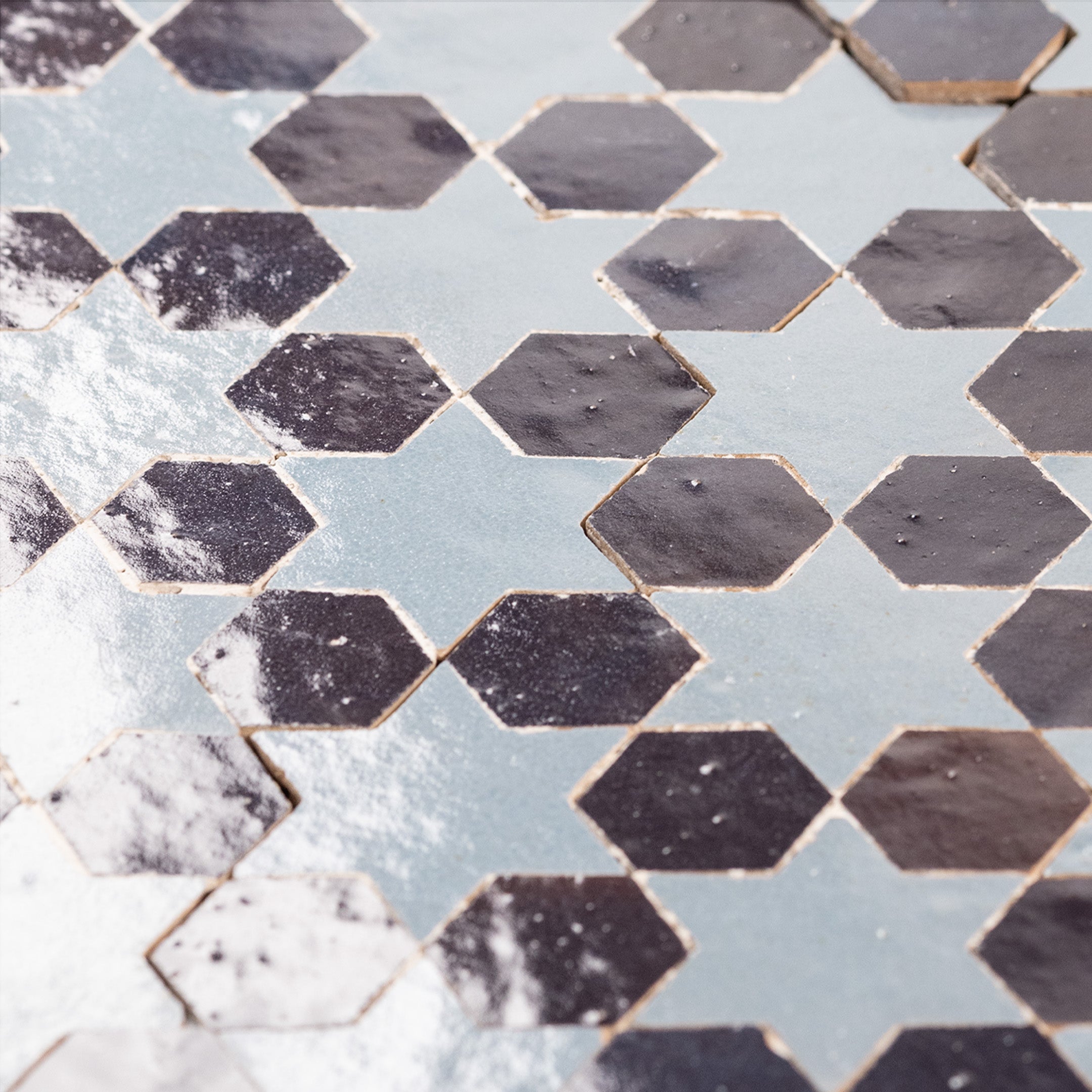 Zellige Mosaic 879 | Color: (830-844)