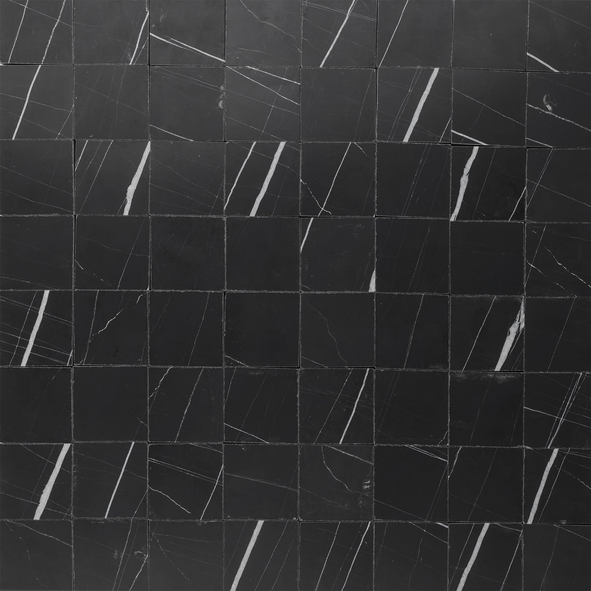 2x2 Mosaic | Sahara Noir Marble